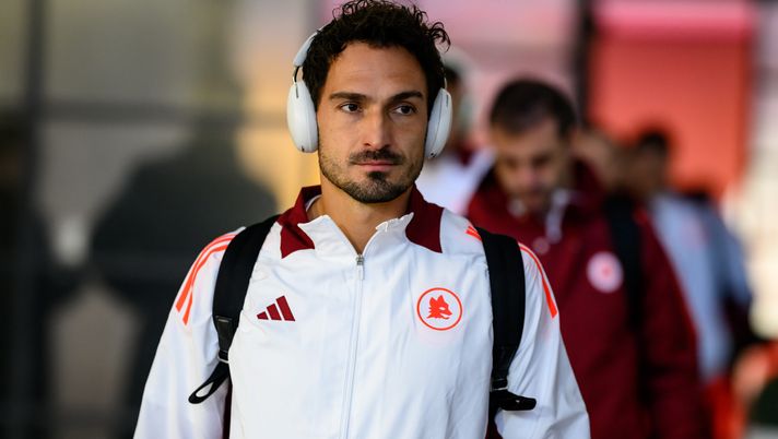 Getty Images Hummels piange ‘Teddy’ de Beer, leggenda del Borussia Dortmund scomparsa a 60 anni - immagine 1