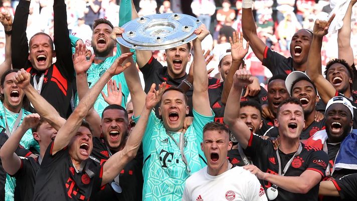 Manuel Neuer sposerà Anika (sono 14 gli anni di differenza): la coppia aspetta un bambino - immagine 1