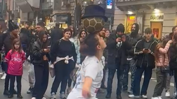 Maradonna nel cuore di Napoli: le magie col pallone che hanno stupito tutti!