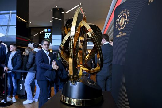 mondiale-per-club-biglietti-invenduti-settori-chiusi--tifosi-poco-coinvolti-fifa-infantino-associated-press