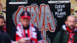 “Liberate il nostro Milan!”: spuntano manifesti “Wanted” contro Cardinale e Ibrahimović in tutta la città