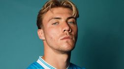 Champions, il Napoli svela le tre maglie per le notti europee – GALLERY