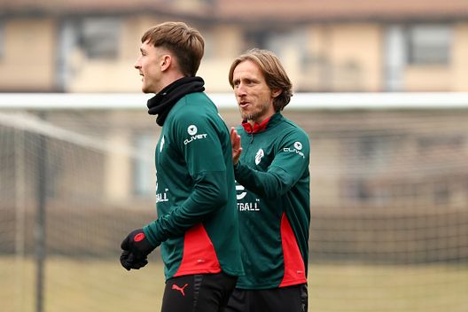 saelemaekers-allenamento-milanello-milan-roma-adduttore