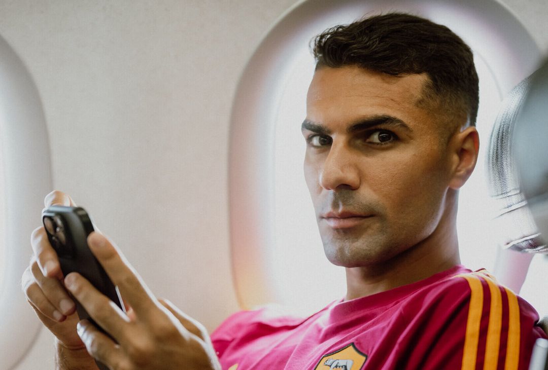 Kaiserslautern-Roma, squadra in partenza per la Germania – FOTO GALLERY - immagine 17