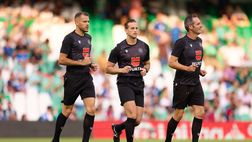 La tv del Real Madrid contro l’arbitro del derby di Supercoppa: video virale