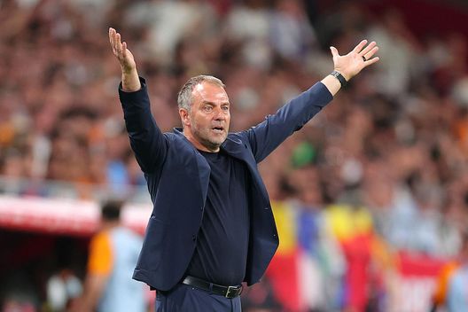 Forti proteste dopo Barcellona-Inter, l’UEFA assolve Flick: tolta la squalifica ma…- immagine 3