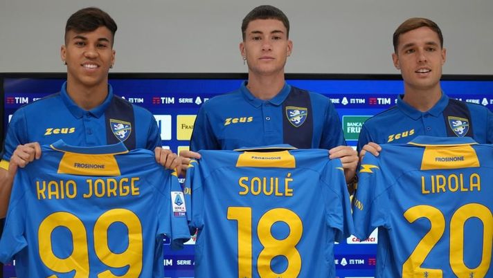 Frosinone, presentati Kaio Jorge, Lirola e Soulé: “Lotteremo per la salvezza” - immagine 1