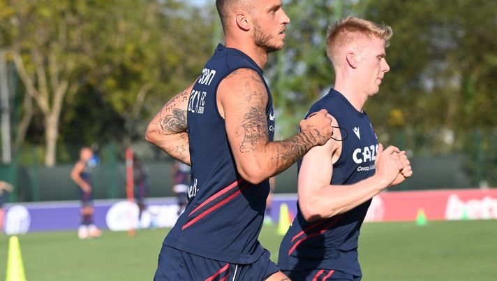 Arnautovic lavora duro e firma autografi: Marko sintonizzato sul rossoblù - immagine 1