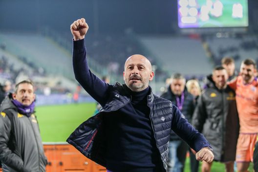 GERMOGLI PH: 29 DICEMBRE 2023 FIRENZE STADIO ARTEMIO FRANCHI SERIE A FIORENTINA VS TORINO NELLA FOTO ITALIANO Fiorentina quarta oltre le assenze. E Italiano si è stancato della bellezza - immagine 1