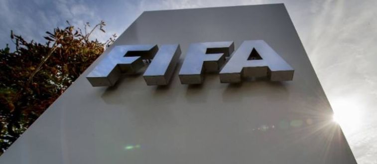 Gabon, abusi su minori: la FIFA squalifica a vita l’allenatore- immagine 2