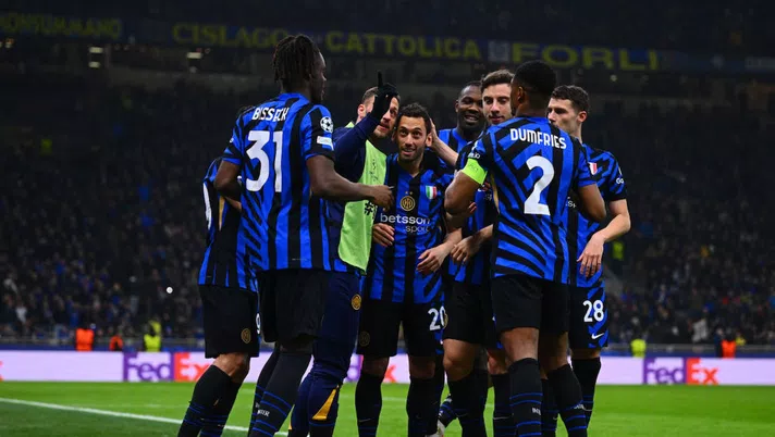 L’Inter vola in Italia e in Europa: i bookie credono in un nuovo Triplete nerazzurro - immagine 1