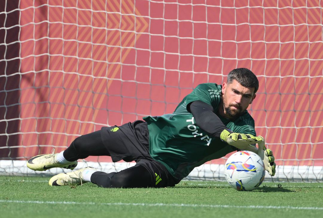 Roma, scarico a Trigoria e partitella con l’Ostiamare – FOTO GALLERY - immagine 17