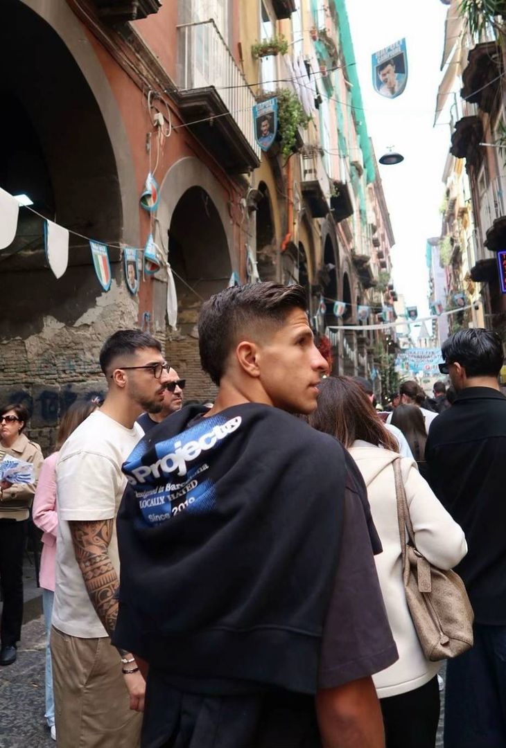 Guliano Simeone innamorato della bella città partenopea: “Napoli come famiglia” - immagine 6