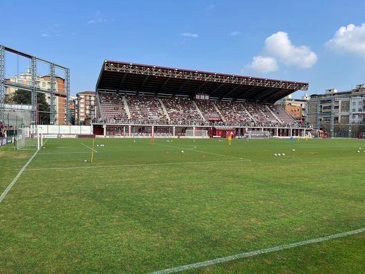 L’allenamento a porte aperte: un migliaio di tifosi al Fila- immagine 3