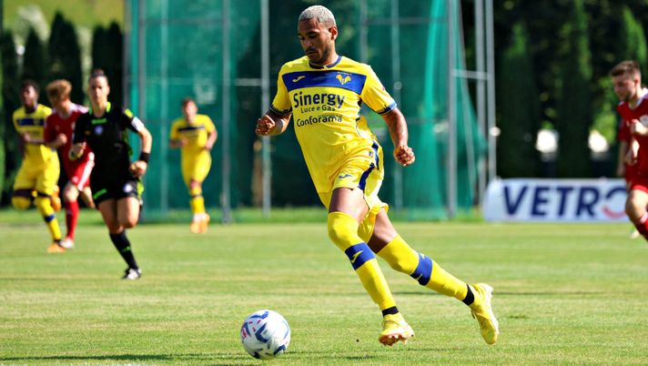 Foto Hellas Verona Verona, alle 17 l’allenamento dei gialloblù - immagine 1