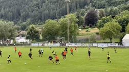 VIDEO Ritiro Palermo, possesso palla in un campo ridotto a tre squadre per i rosanero