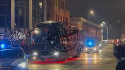 VIDEO, Milan-Genoa: pullman rossonero arrivato a San Siro | PM News