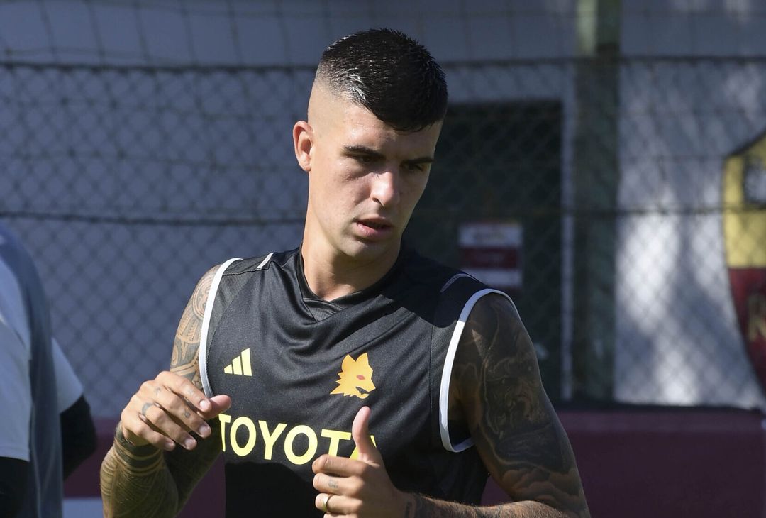 Roma, secondo giorno di ritiro. L’allenamento a Trigoria – FOTO GALLERY - immagine 24