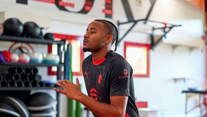 Milan, Nkunku: 'Ibrahimovic mi ha insegnato ad essere esigente'