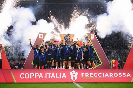 Getty Images La Stampa – La Pazza Inter è ormai un ricordo: con Chivu iniziato un nuovo ciclo- immagine 3