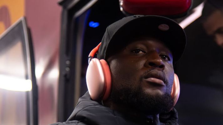 Roma, la squadra è partita per Reggio Emilia. Domani la sfida al Sassuolo - immagine 1