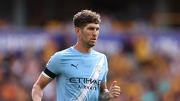 Romano svela: “Stones lascerà il City a 0! Offerto alle big italiane, ho saputo che…”