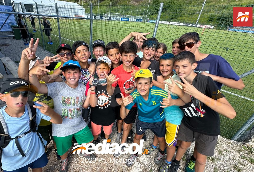 FOTO Ritiro Palermo: il primo allenamento di Brunori e compagni a Ronzone (Gallery) - immagine 23
