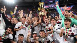 Bologna, ecco la festa negli spogliatoi e spunta anche Calafiori