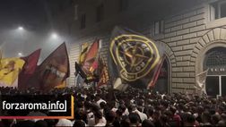 VIDEO – Una marea giallorossa in corteo per i 97 anni della Roma: cori per De Rossi
