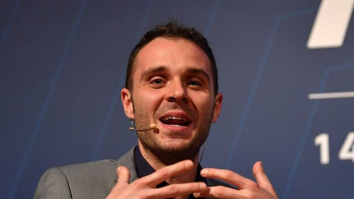 Stefano Borghi (giornalista) | AC Milan News (foto Getty Images) Milan-Parma, Borghi: 'Gol di Troilo? Il VAR non doveva intervenire'