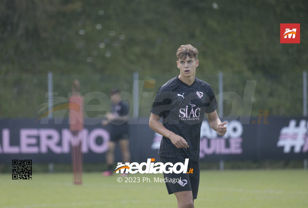 FOTO Ritiro Palermo, i rosanero si allenano a Ronzone: gli scatti più belli (Gallery) - immagine 65