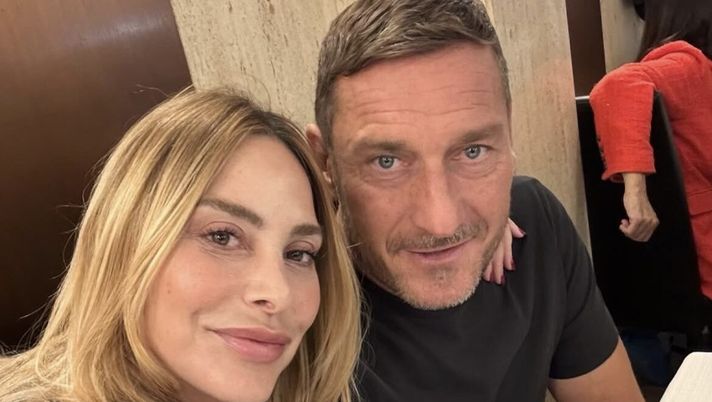 Stefania Orlando: “Da sempre romanista, come si fa a resistere a Totti?” Stefania Orlando: “Da sempre romanista, come si fa a resistere a Totti?” - immagine 1