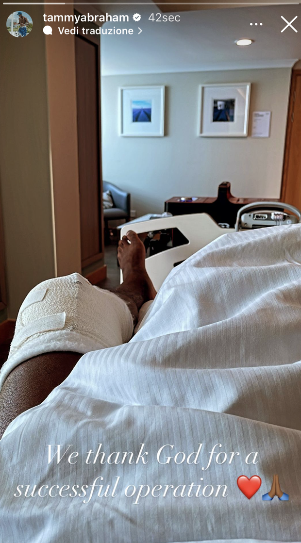 Infortunio Abraham, l’attaccante: “Grazie a Dio per il successo dell’operazione”- immagine 2