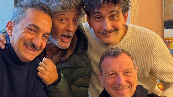 Amadeus, indizio social con Fiorello: “Tutto può accadere”. Ecco cosa sta succedendo - immagine 1