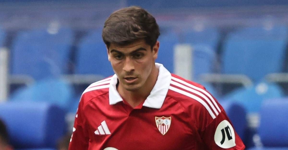Calciomercato Milan, due interessanti soluzioni last minute dal Siviglia Calciomercato Milan, due interessanti soluzioni last minute dal Siviglia
