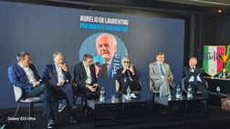 De Laurentiis: “Conte un fenomeno. Mercato? Ci saranno parecchie aggiunte. Io a vita al Napoli”