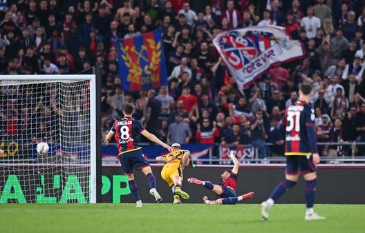 Il gol di Riccardo Orsolini che ha determinato la vittoria del Bologna sull'Inter. (Foto di Alessandro Sabattini/Getty Images)