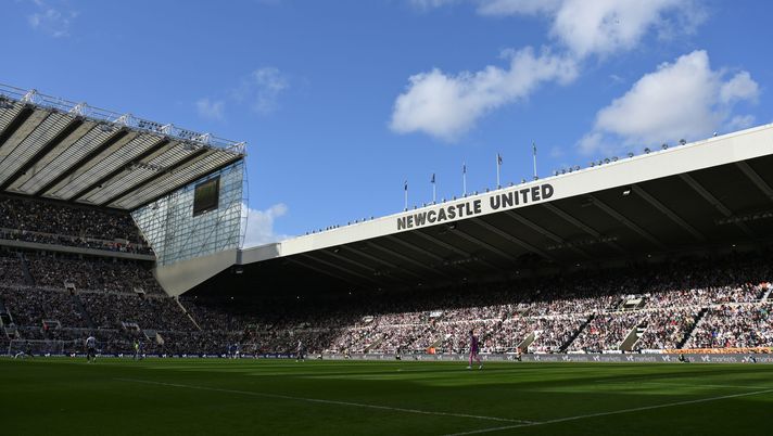 NEWCASTLE UPON TYNE, ENGLAND - MAY 25: A general view of the East Stand at St James' Park during the Premier League match between Newcastle United FC and Everton FC at St James' Park on May 25, 2025 in Newcastle upon Tyne, England. (Photo by Stu Forster/Getty Images) Newcastle-Liverpool, dove vedere la partita in diretta tv e streaming LIVE - immagine 1