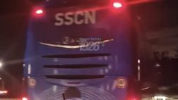 Crisi Napoli, la squadra lascia Castel Volturno: gli azzurri vanno in ritiro