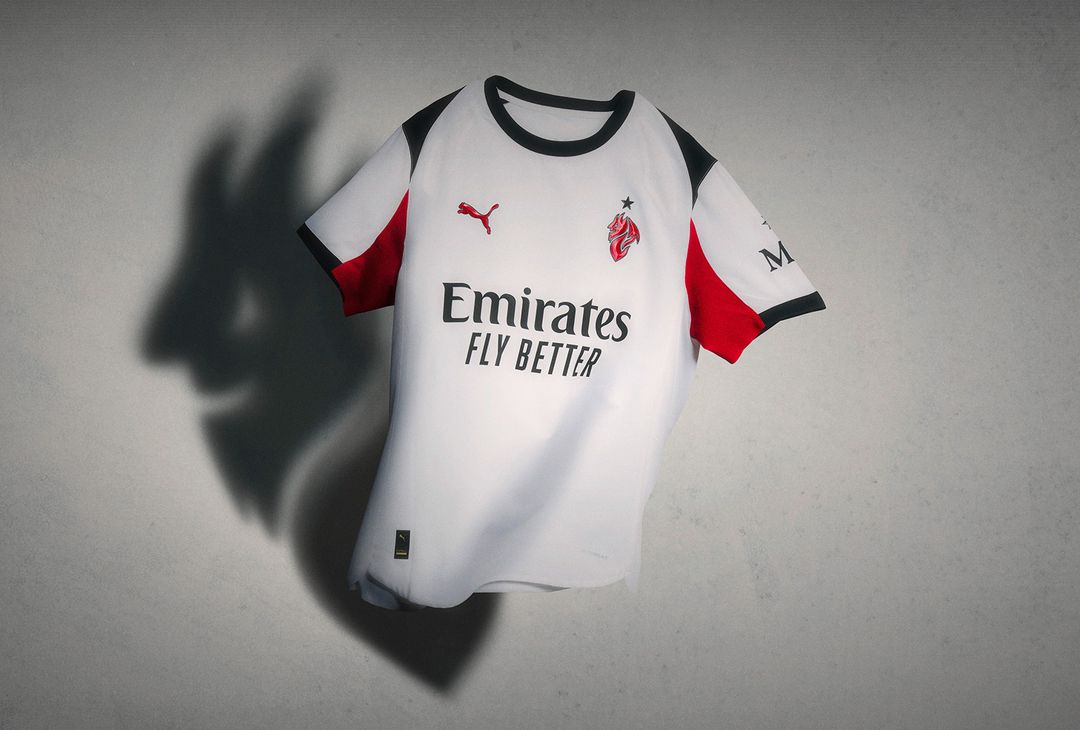 Presentata la nuova seconda maglia ('Away Kit') del Milan per la stagione 2025-2026 | AC Milan News
