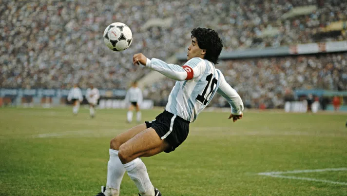 maradona ritratto napoli argentina