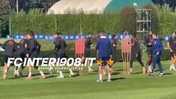 VIDEO FCIN1908 / Inter-Slavia, l’allenamento della vigilia: riscaldamento in due gruppi