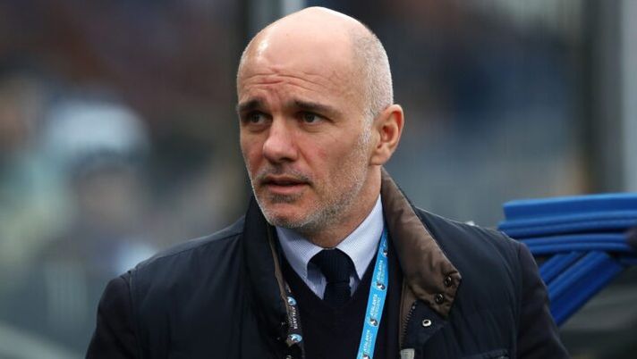 COMO, ITALY - JANUARY 25: Atalant BC CEO Luca Percassi looks on before the Serie A match between Como 1907 and Atalanta BC at Stadio G. Sinigaglia on January 25, 2025 in Como, Italy. (Photo by Marco Luzzani/Getty Images) Percassi: “Vi spiego i motivi dell’esonero di Juric e perché abbiamo preso Palladino” - immagine 1