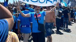 FOTO Napoli non vuole perdere il suo condottiero: “Con…te per vincere ancora”