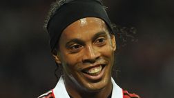 Ex Milan, Ronaldinho non ha età! Che giocata di prestigio | VIDEO
