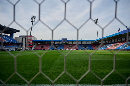 Porto, la polemica di Farioli dopo il Plzen: “Inaccettabile, pochi palloni e gioco frammentato”- immagine 2