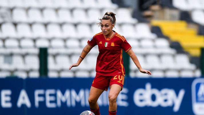 Roma Femminile, Giada Greggi rinnova fino al 2027: “Club ambizioso come me” Roma Femminile, Giada Greggi rinnova fino al 2027: “Club ambizioso come me” - immagine 1