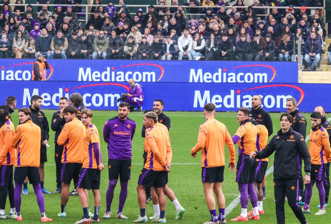 Gallery VN – Allenamento a porte aperte della Fiorentina, le immagini più belle - immagine 38