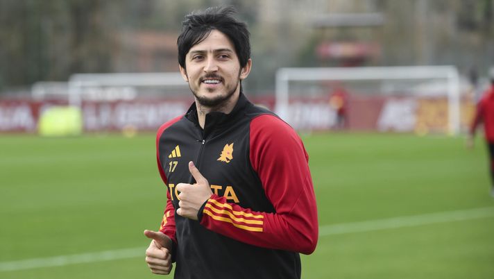 Getty Images Roma, si avvicina il Milan: pronti Smalling e Bove. Azmoun torna in gruppo - immagine 1