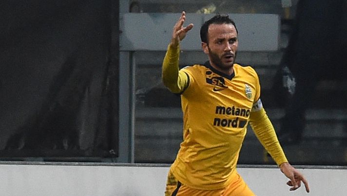 Pagelle Verona, Pazzo Terminator, Siligardi croce e deliza  Pagelle Verona, Pazzo Terminator, Siligardi croce e deliza - immagine 1